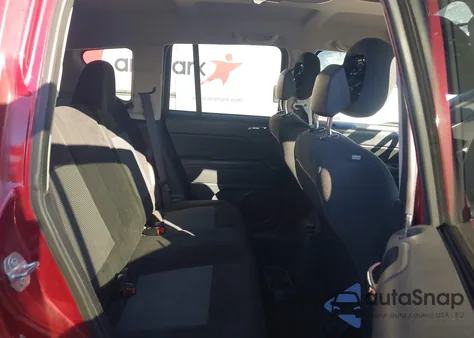 2017 Jeep Compass Sport 4X4 from USA, damaged, VIN 1C4NJDBB0HD104081